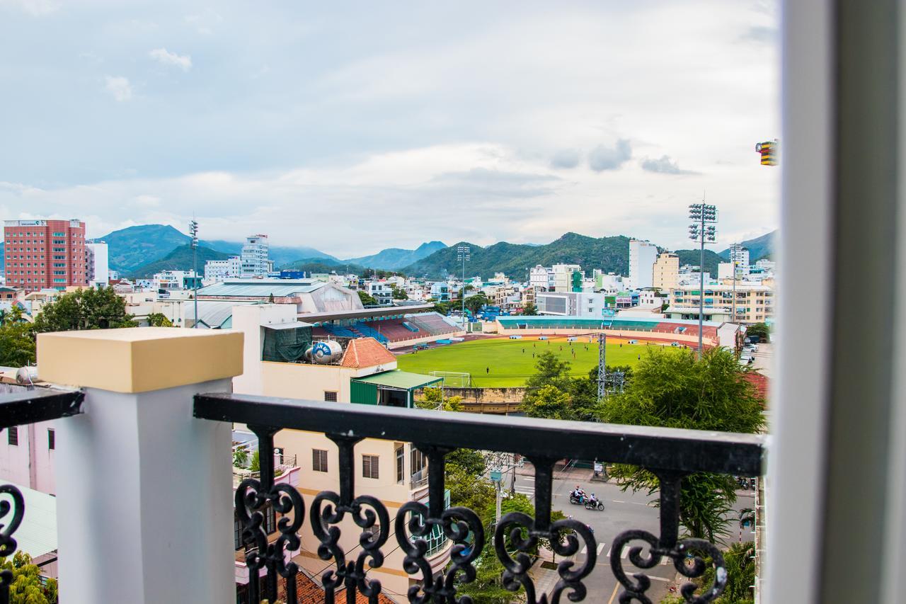 Maika Hotel Нячанг Экстерьер фото